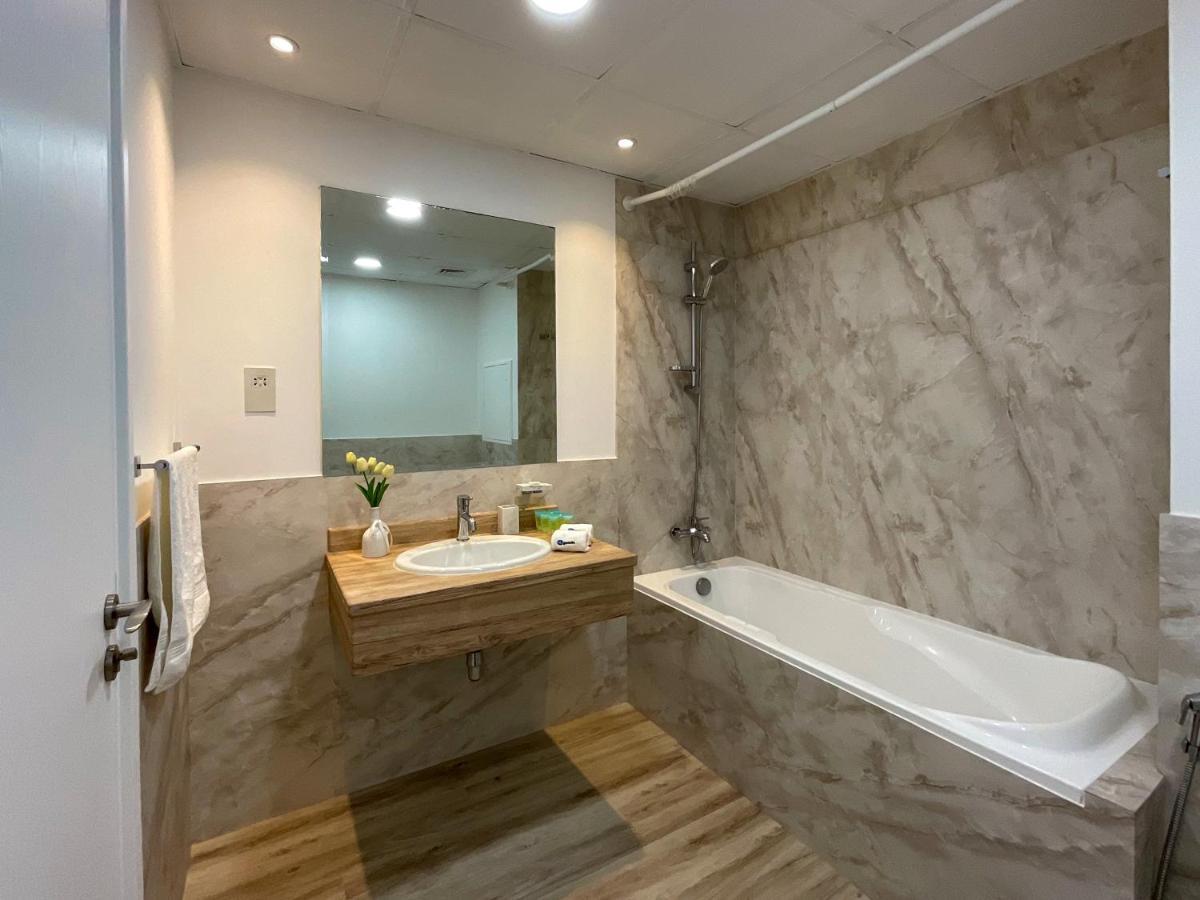 Higuests - Amazing Sea Views From This 2Br Apt In Jbr 迪拜 外观 照片